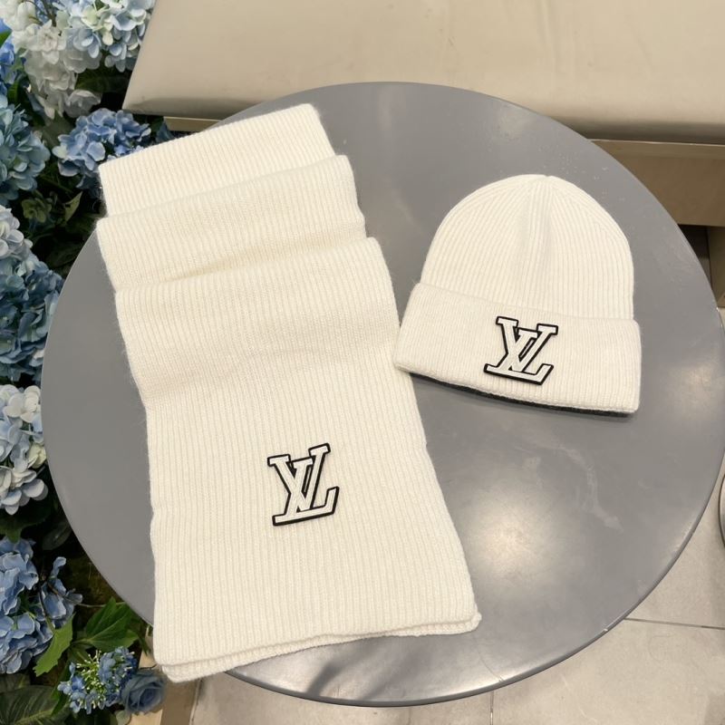 Louis Vuitton Caps Scarfs